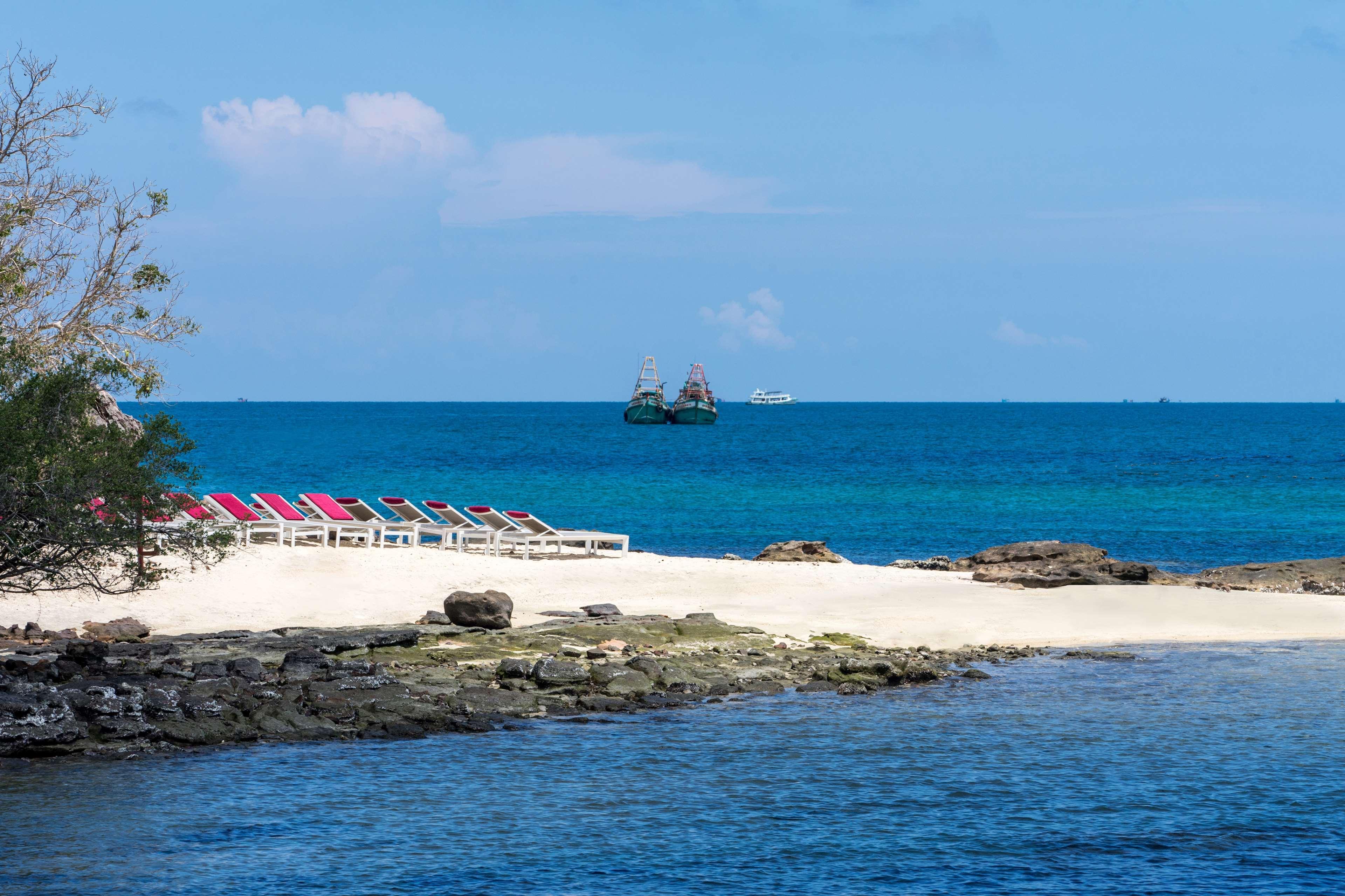 Nam Nghi Coral Peninsula Phu Quoc Hotel Buitenkant foto